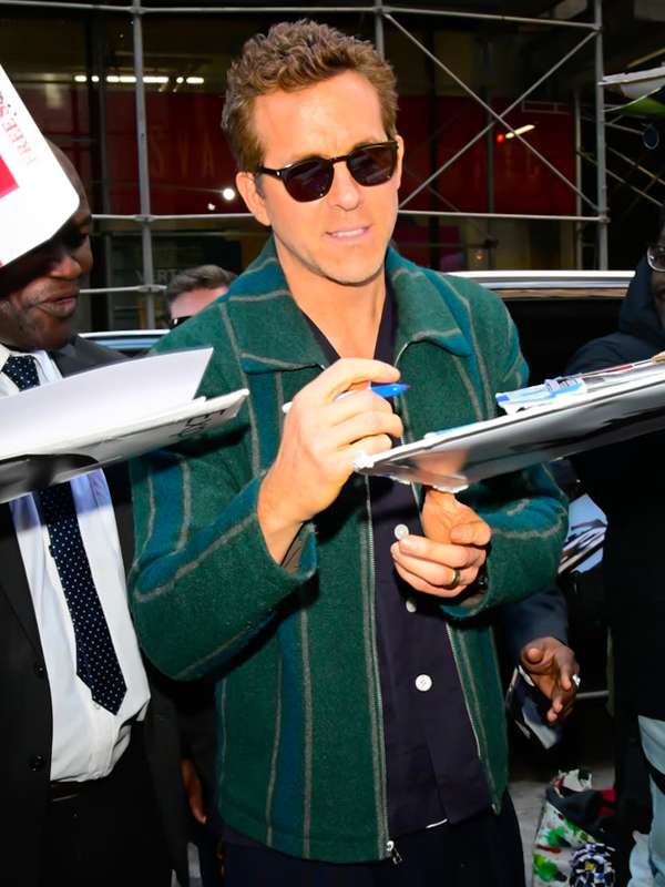 Street Style 2025 Ryan Reynolds Green Jacket