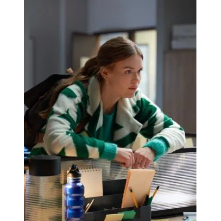 Tipline Mysteries 2024 Maddie Printed Coat