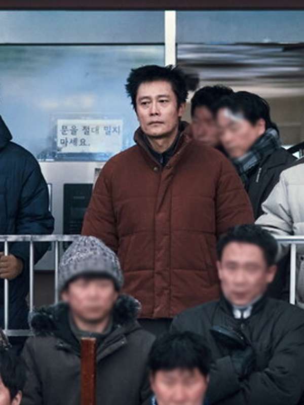 Lee Byung-hun Concrete Utopia 2023 Puffer Jacket