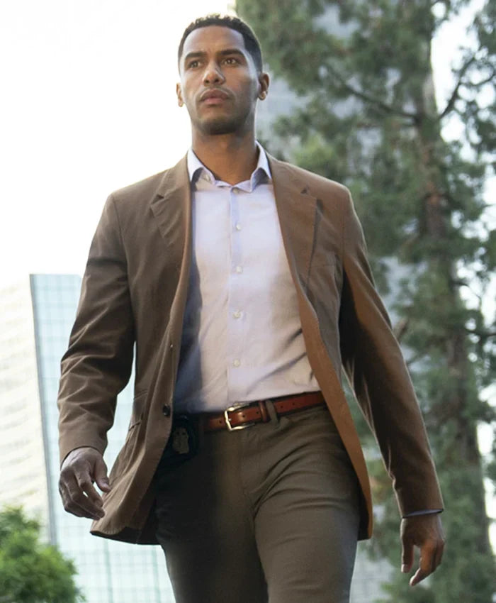 Countdown S01 Elliot Knight Brown Blazer