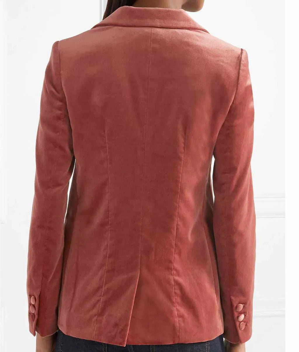 Grown-Ish S1 E6 Zoey Johnson Pink Velvet Blazer