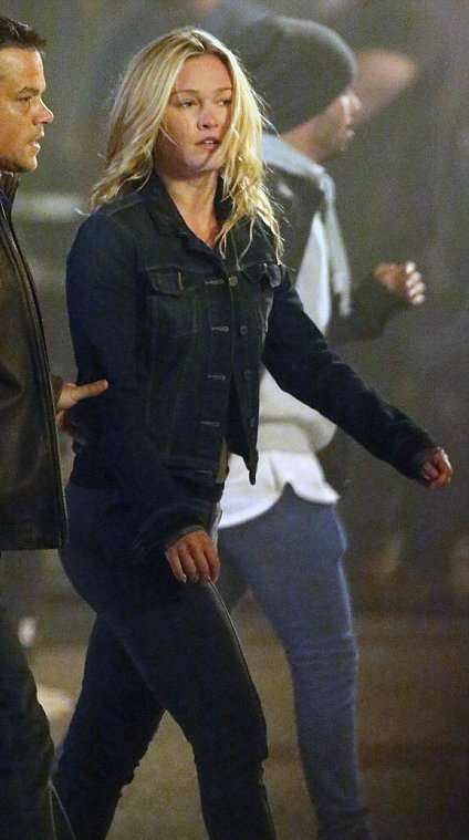 Nicky Parsons Julia Stiles Jason Bourne Jacket