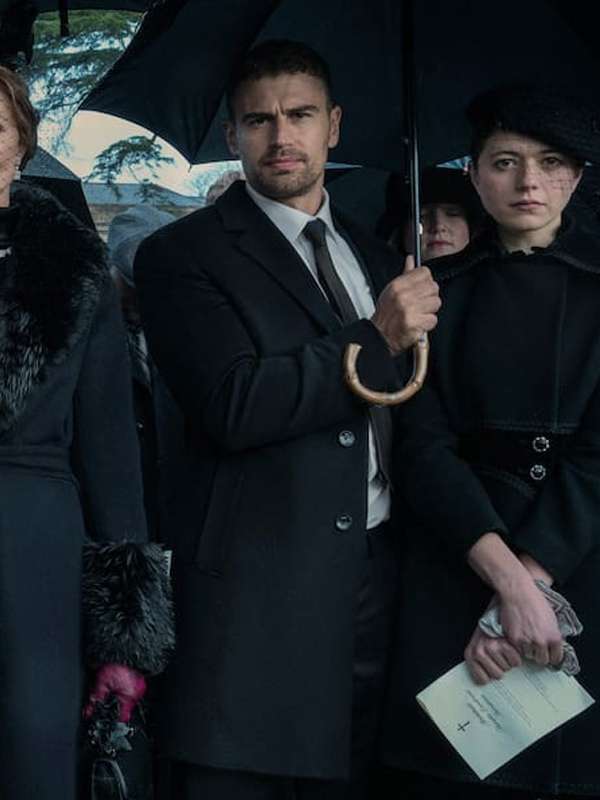 Eddie Halstead The Gentlemen S01 Black Coat